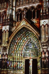 La Cathedrale 021 * 5616 x 3744 * (14.51MB)